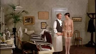 ایک دانلود فیلم سکسی خوشگل مشرقی عورت کی جنسی فنتاسیوں.