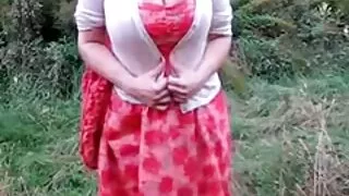 لارین فلپس نے پڑوسی کو بڑی چھاتی کو سکس خارجی عاشقانه گرا دیا اور اس کی بلی بھاڑ میں جاؤ.