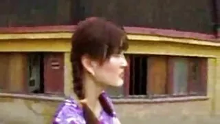 انڈے کی ٹانگیں نچوڑ لیں ۔ فیلمسکسی خارجی